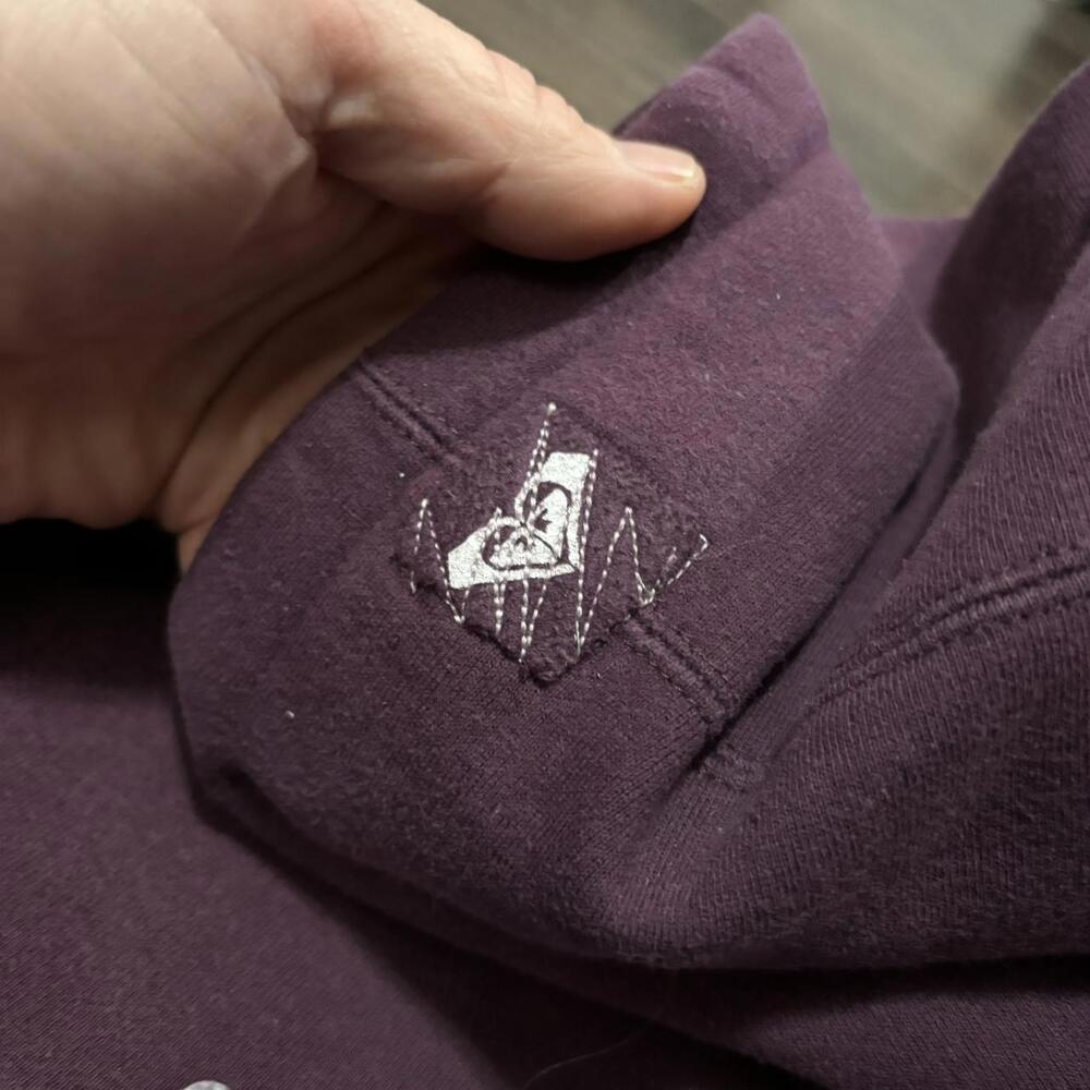 Vintage Roxy Hoodie - Picture 5 of 8